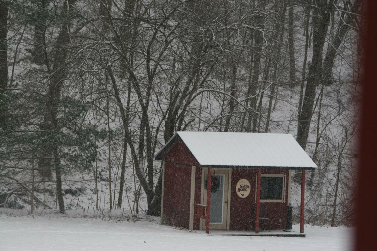 The Barn Inn Bed And Breakfast Millersburg Exterior foto